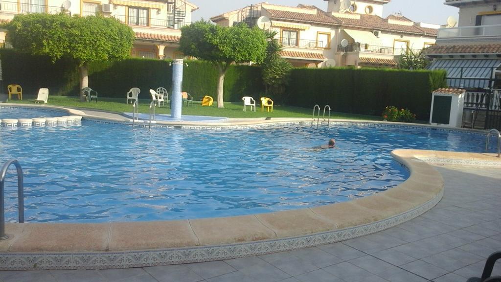 Holiday Home Torre De Pisa Torrevieja Zewnętrze zdjęcie