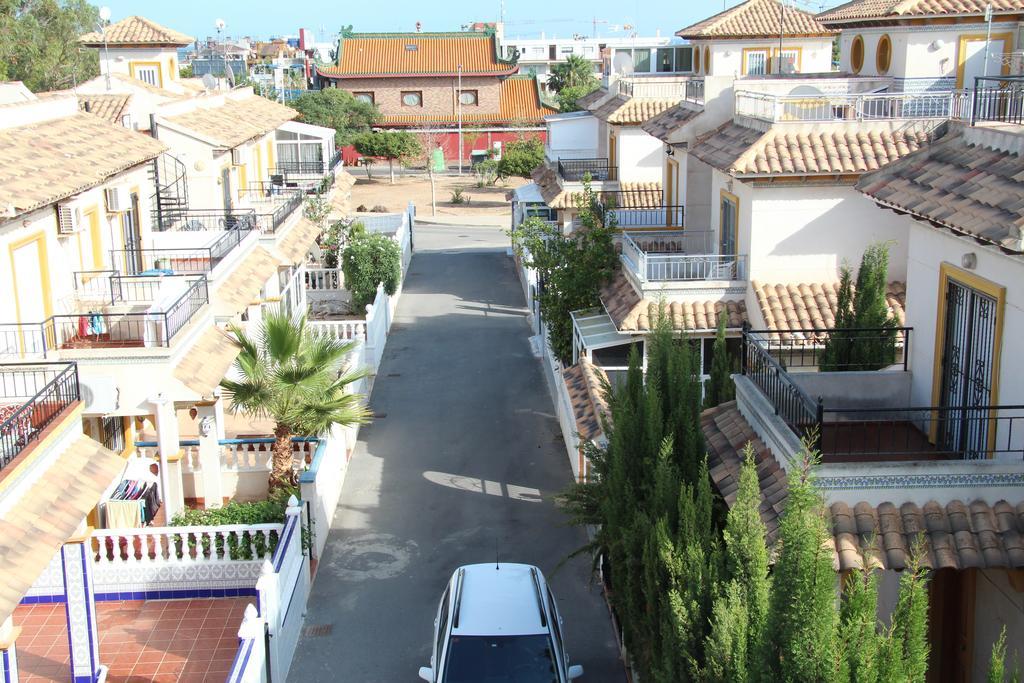 Holiday Home Torre De Pisa Torrevieja Pokój zdjęcie